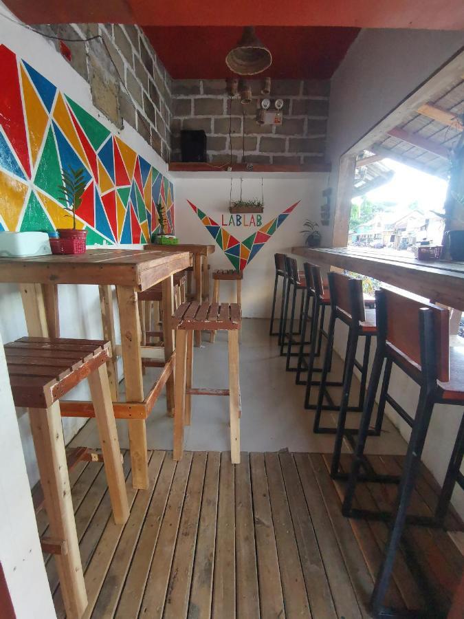 One Hostel - El Nido Esterno foto