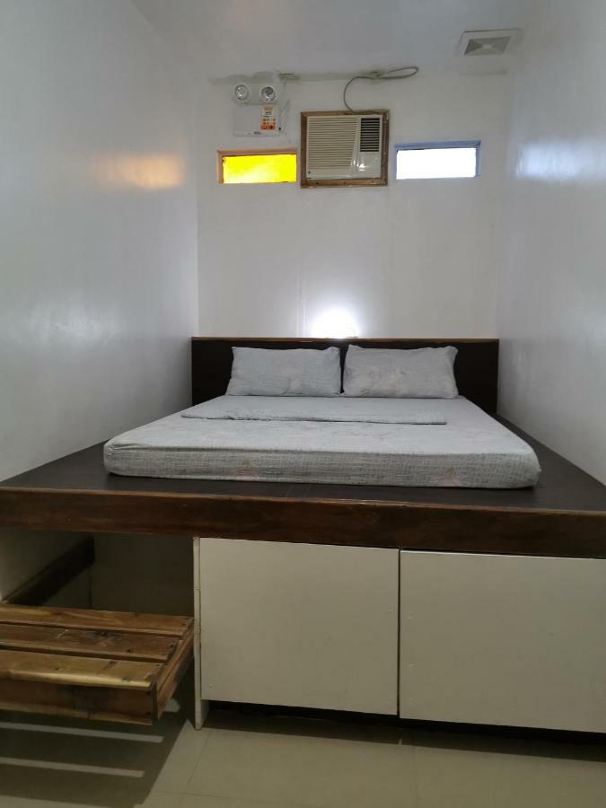One Hostel - El Nido Esterno foto